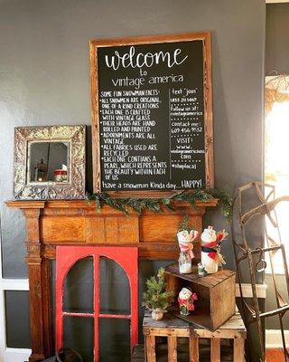 Welcome to Vintage America, Bottle Snowmen, Antiques, Candles, Gifts!