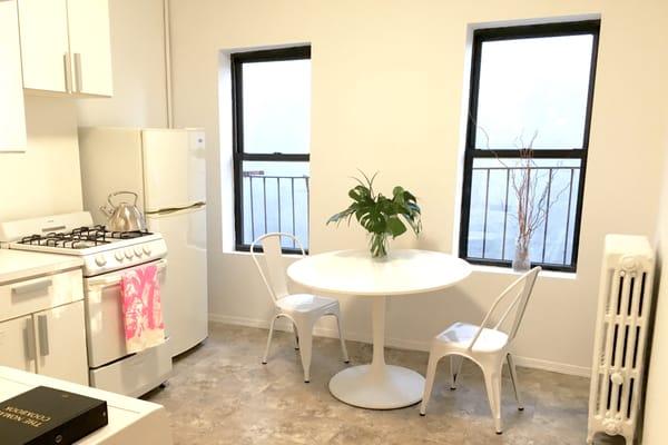 Eat in kitchen