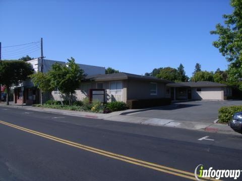 Laurence A Gavin, MD