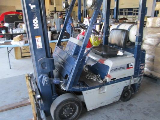 Past Auction Item: heavy duty fork lift