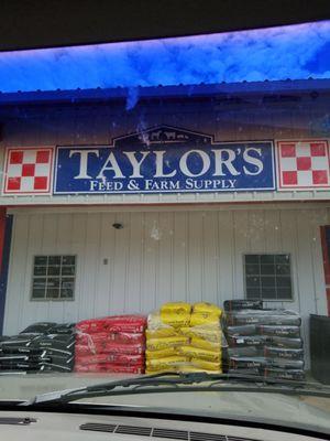 Taylor's Feed & Farm Supply
