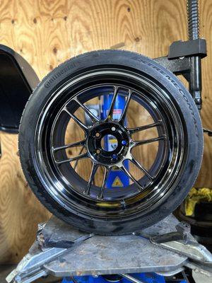 Fresh tires installed on this beautiful black chrome rpf1