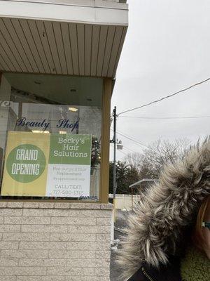 Hair Replacement Salon
By appointment 717-580-1312