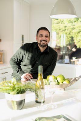 Hi, I'm Chris, your favorite Realtor!!