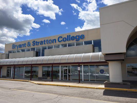 Bryant & Stratton College