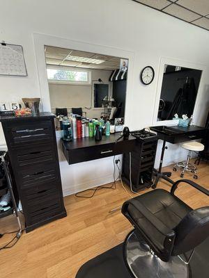 Stations for Chemical Services with privacy if you perfect