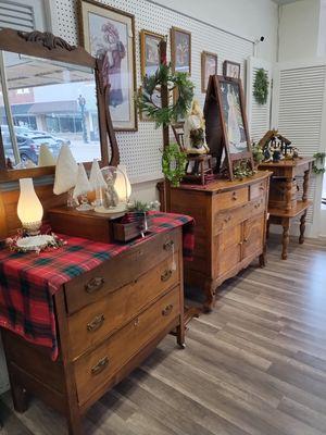 Prairie Sky Antiques & Vintage
