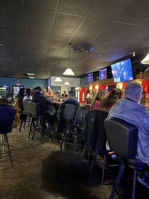 Had a great time with my group of guys and girls from the auto shop for New Year's Eve.