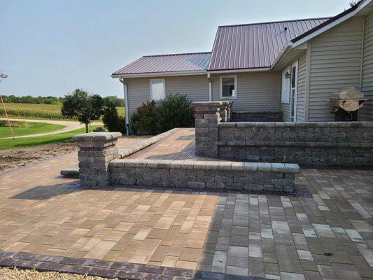 Osmundson Professional Lawn Care Service & Landscaping