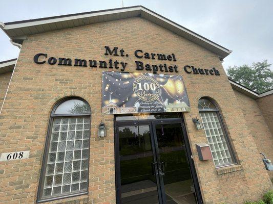 Mt Carmel Baptist Community Church