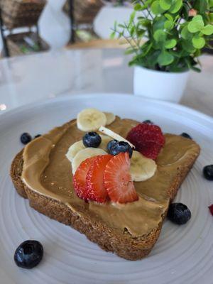 Iced Americano and Peanut Butter Toast
