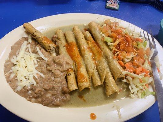 Vic's Flautas y Tortas