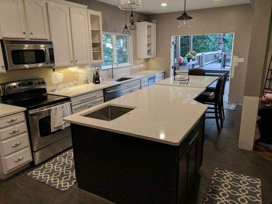 Saylor's Construction & Home Maintenance