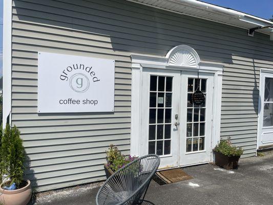 Outdoor view of Grounded - mainly to help you find it if you are driving by.