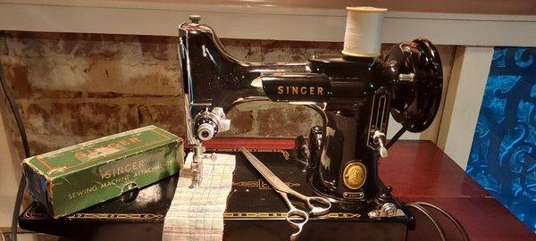 Now it looks new. And this machine is two years older than I am (73, ok?) LOL