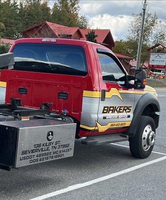 Baker's Wrecker Service
