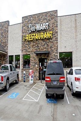 Dee Mart & Restaurant
