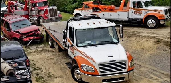 Stephens Wrecker Services Heavy Duty Towing