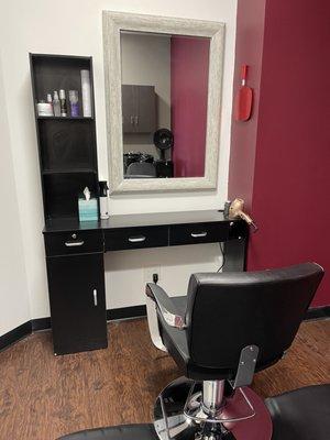 USO Salon
