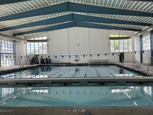 Bellflower Aquatic Center