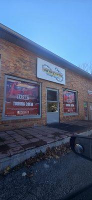 the bissness they did great working with us