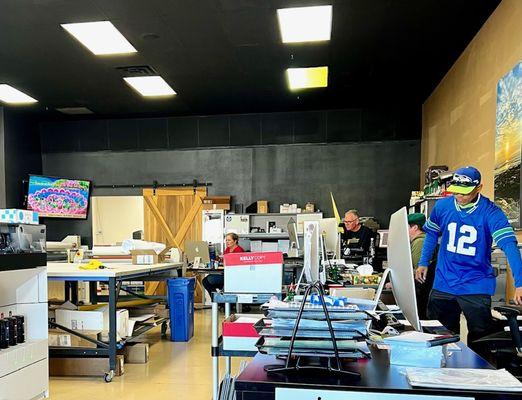 Xpress Graphics & Printing