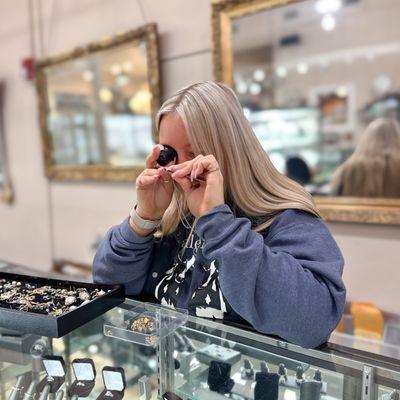 We buy new, used and scrap gold or silver jewelry!