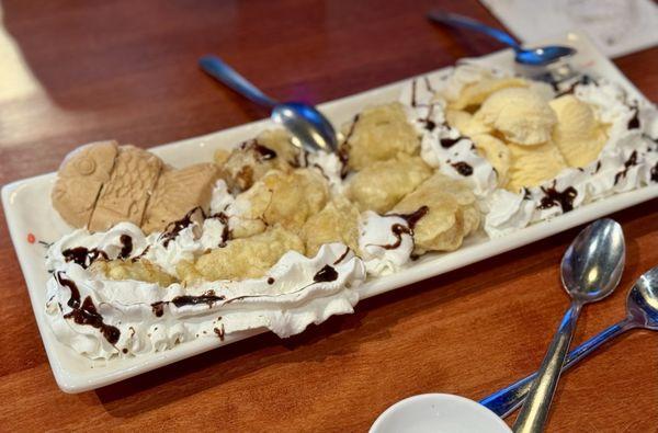 Banana Tempura Dessert. The little ice cream fish was so good!