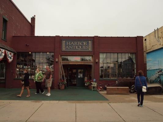 Harbor Antique Mall