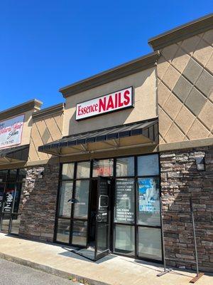 Essence NAILS entrance