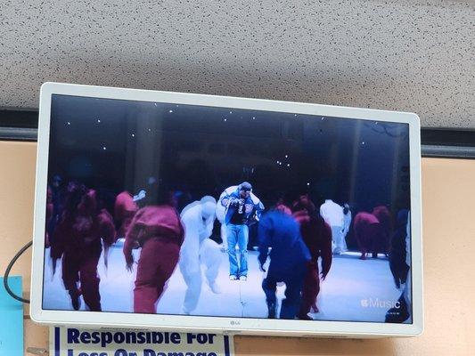 Fresh & Clean Laundry