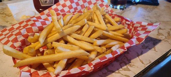 A much better photo of their fries than what the last person posted.