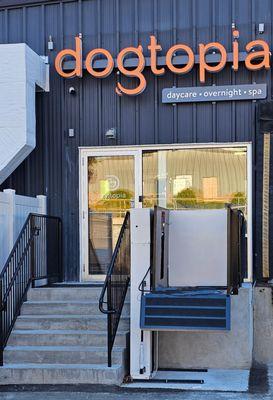 Dogtopia of North Worcester