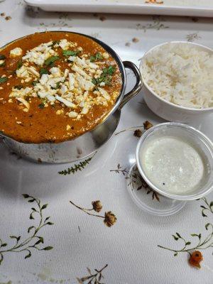 Paneer Tika Masala. I asked for it to be hot so nice lady worried and brought me coconut chutney to cool my mouth. Delicious and helathy!