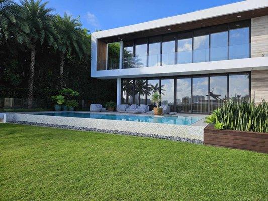 Clean House Door to Door