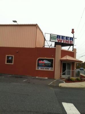 Parkway Liquors & Deli