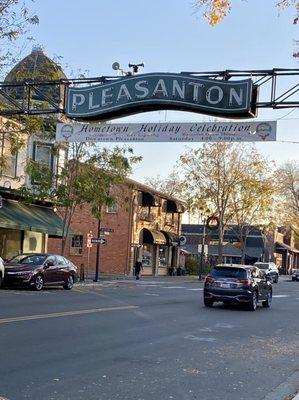 12.01.21 Main Street in Downtown Pleasanton