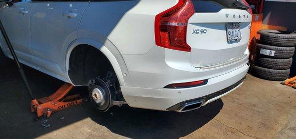 Nail in the tire. Gabe's on top of it. Back on the road in no time.