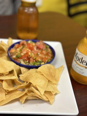 Chips and pico de gallo (hot and tasty)