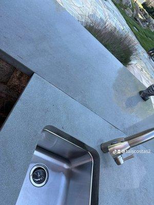 Thais Cleaning Service