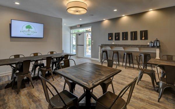 Johnson-Nosek Funeral Home and Cremation Services