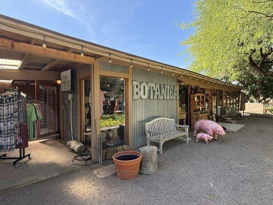 Entrance to the gift shop 10/25