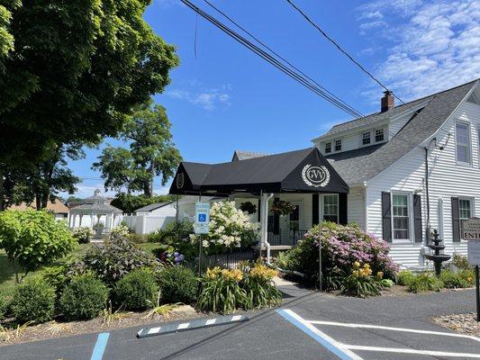 Gilpatric-VanVliet Funeral Home