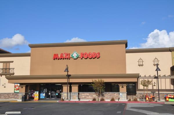 Maxi Foods