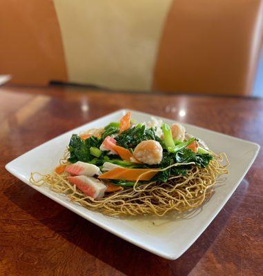 Seafood Crispy Noodle
