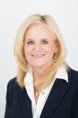 Lori DeVries - Spearfish Real Estate Center