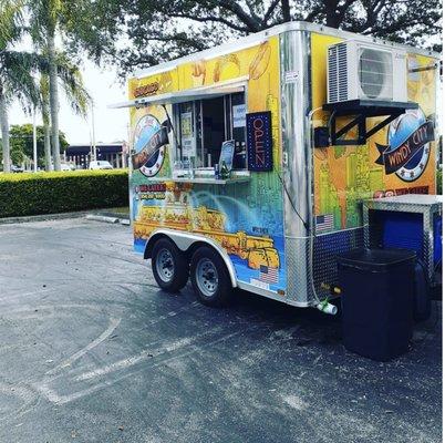 Windy City Tacos, Burgers, & More