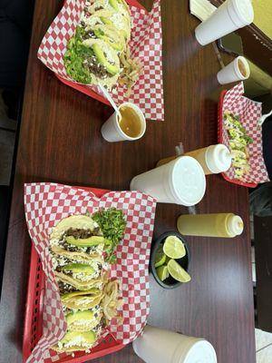 RB Maiz Taco The one with aguacate, queso, and carne. Can't remember the exact name.