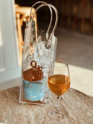 Happy Hour - skin contact (orange wine)