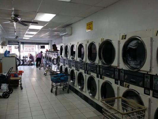 Fang Laundromat